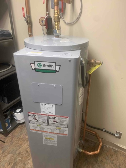 A water heater from Hydro-Flo Plumbing & Heating